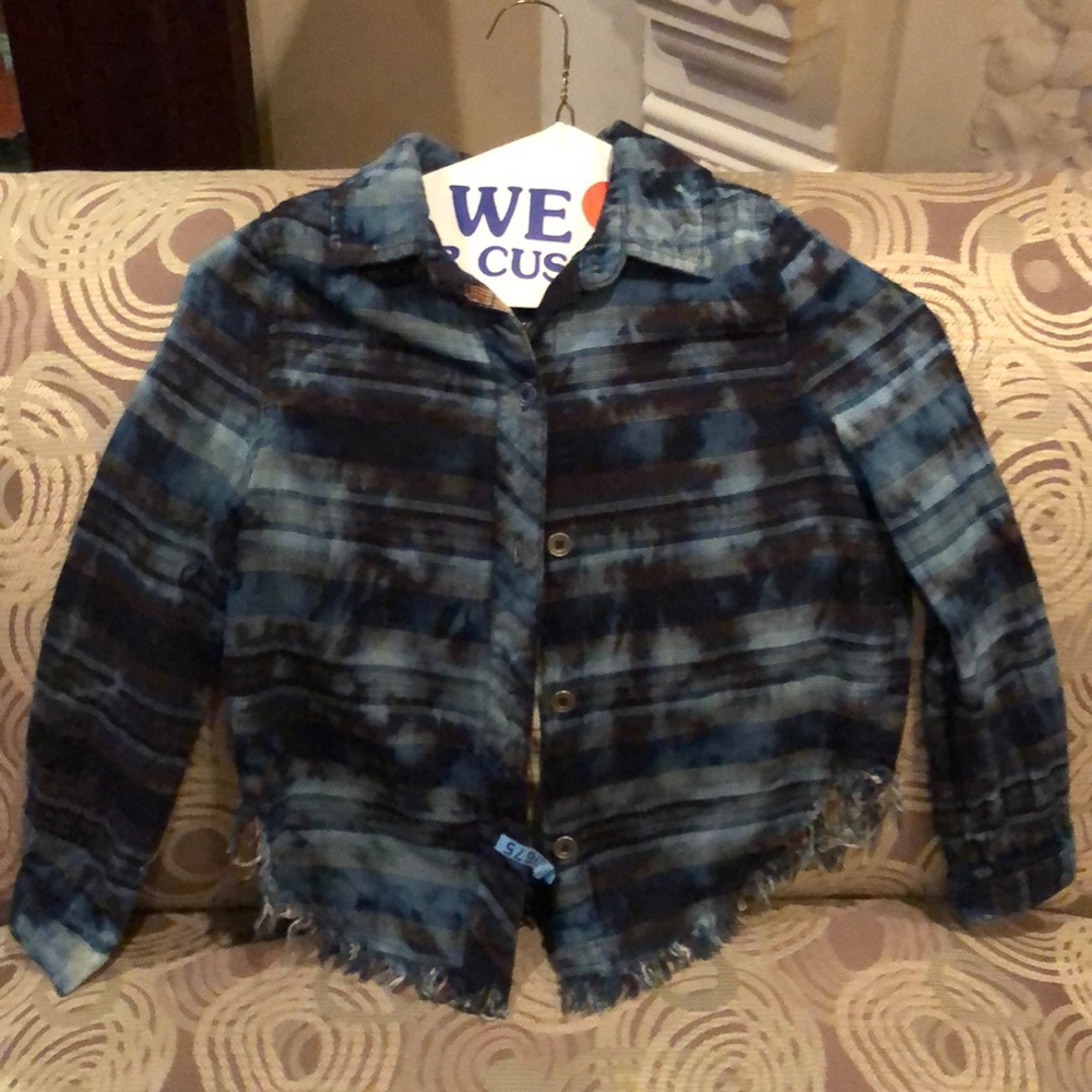 Play six button down frayed shirt